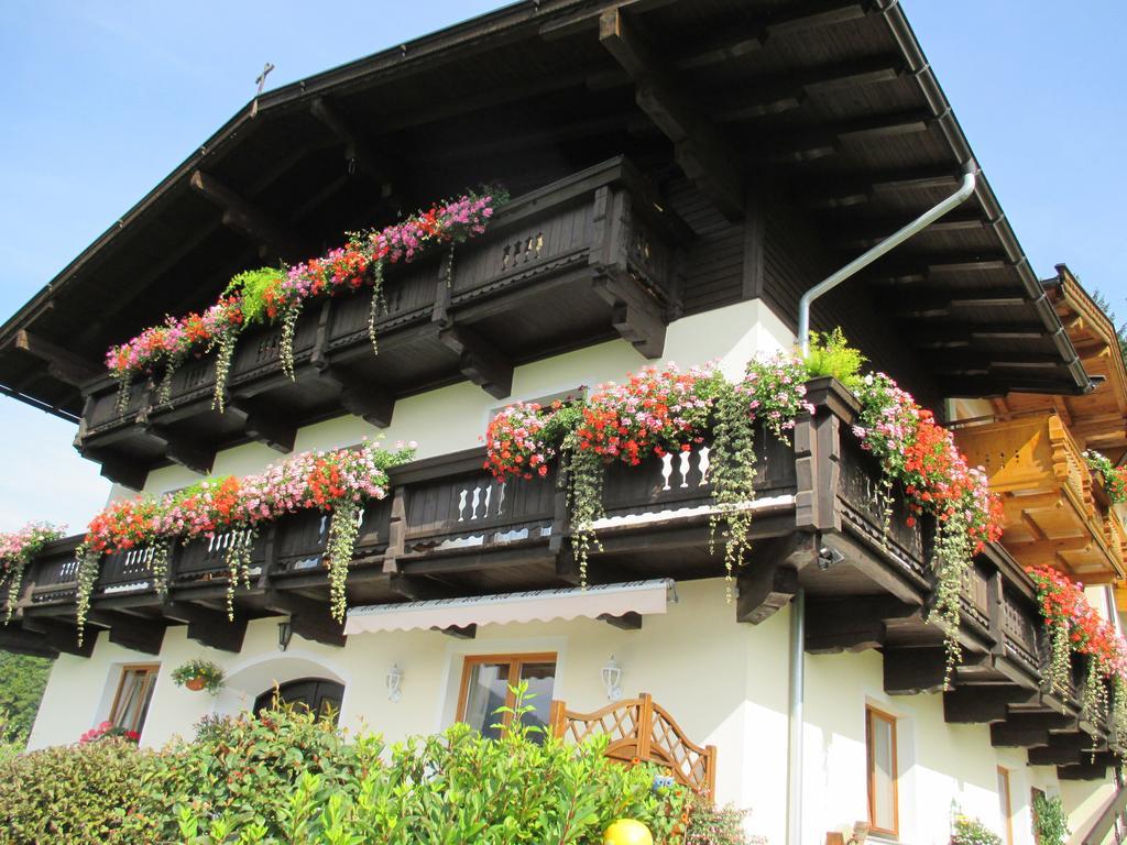 Haus Bergfried Ξενοδοχείο Βέστεντορφ Εξωτερικό φωτογραφία